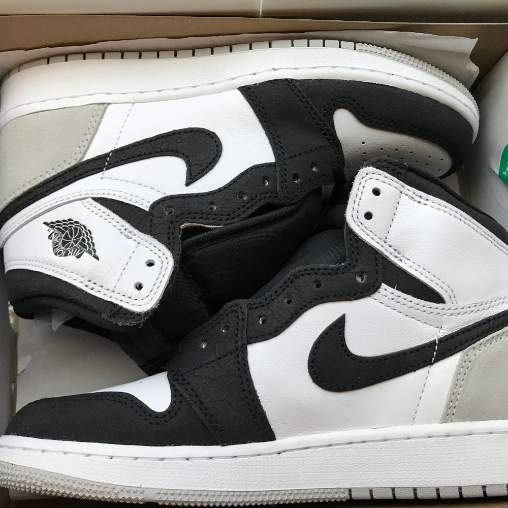 Jordan 1 Retro High OG Bleached Coral (GS)
